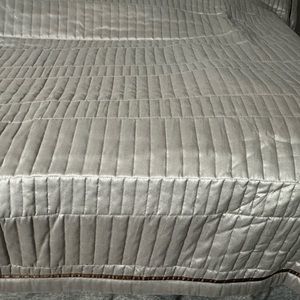 Duvet Silver 5 pc set Park Ave collection Duvet, two pillows shams 2 cur…